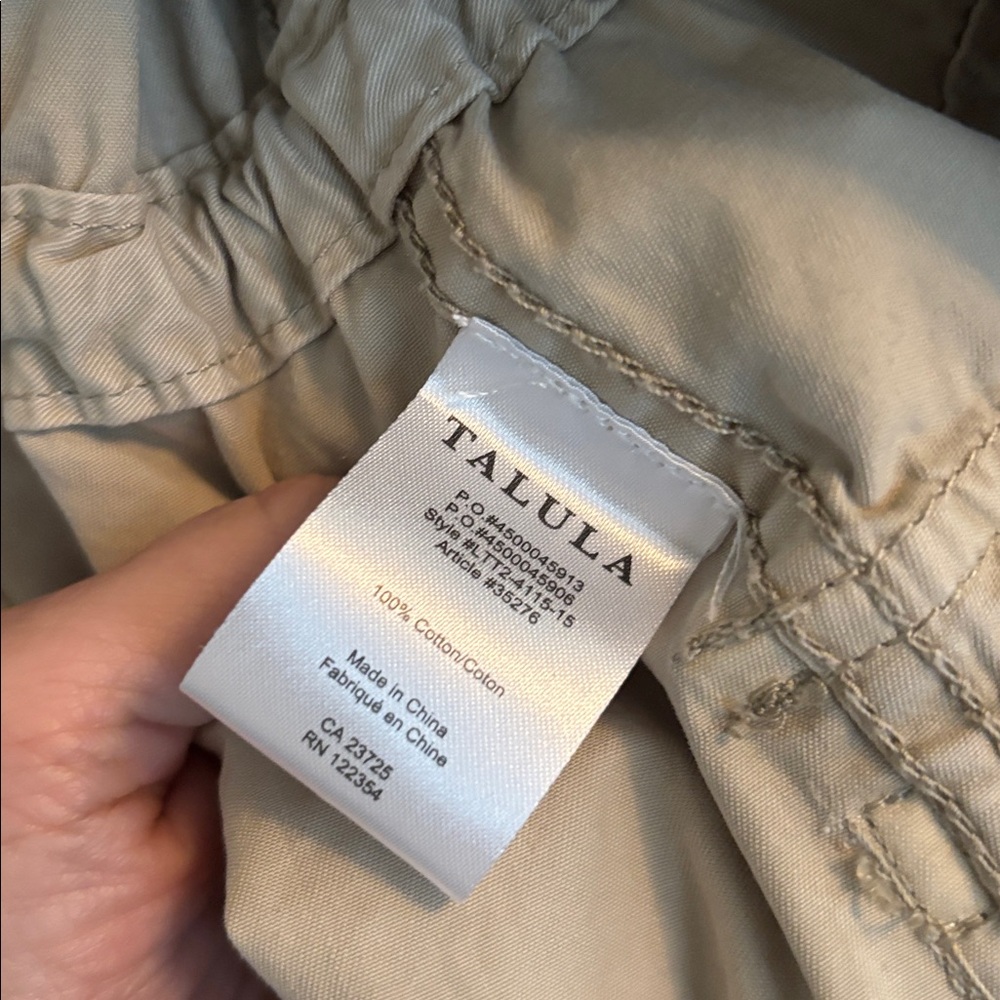 NWT Aritzia Talula Trooper Hooded Utility Jacket sz M medium - Picture 5 of 7